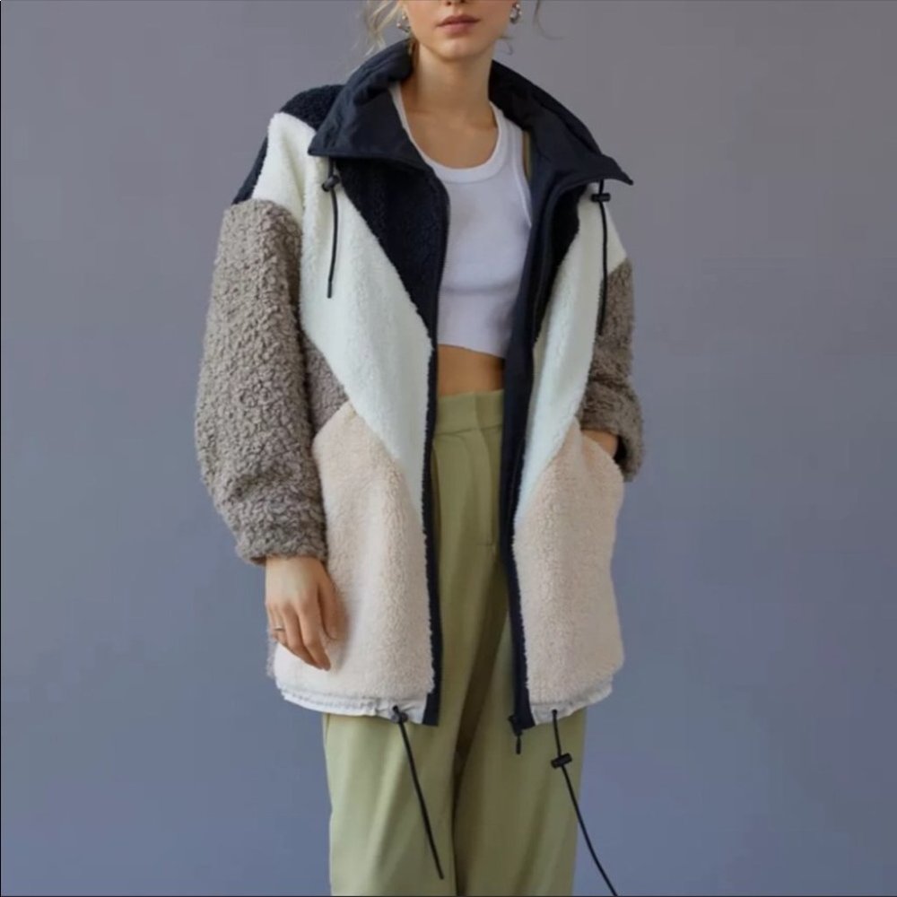 Urban outfitters Long powder Parker Sherpa - Picture 2 of 7